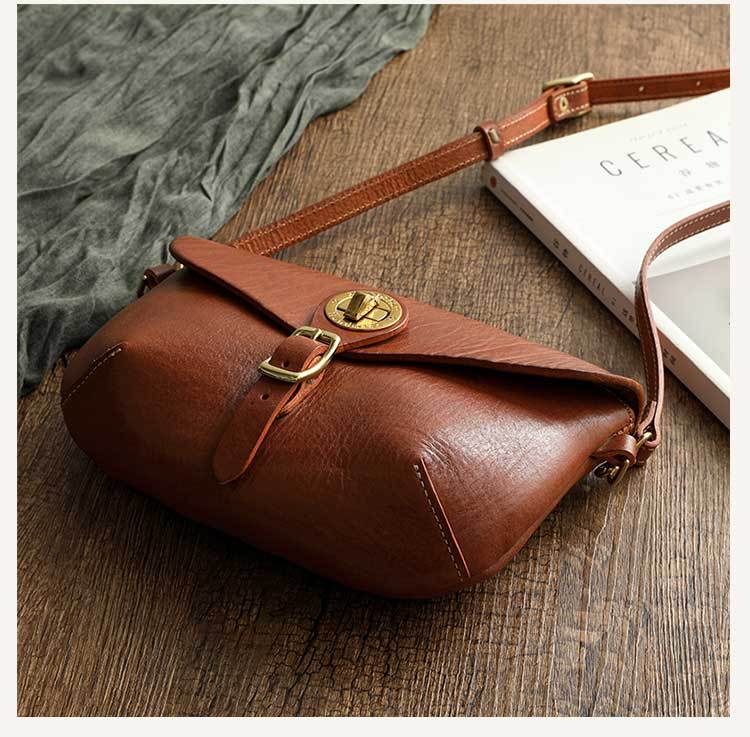 Genuine Leather Vintage Saddle Bag