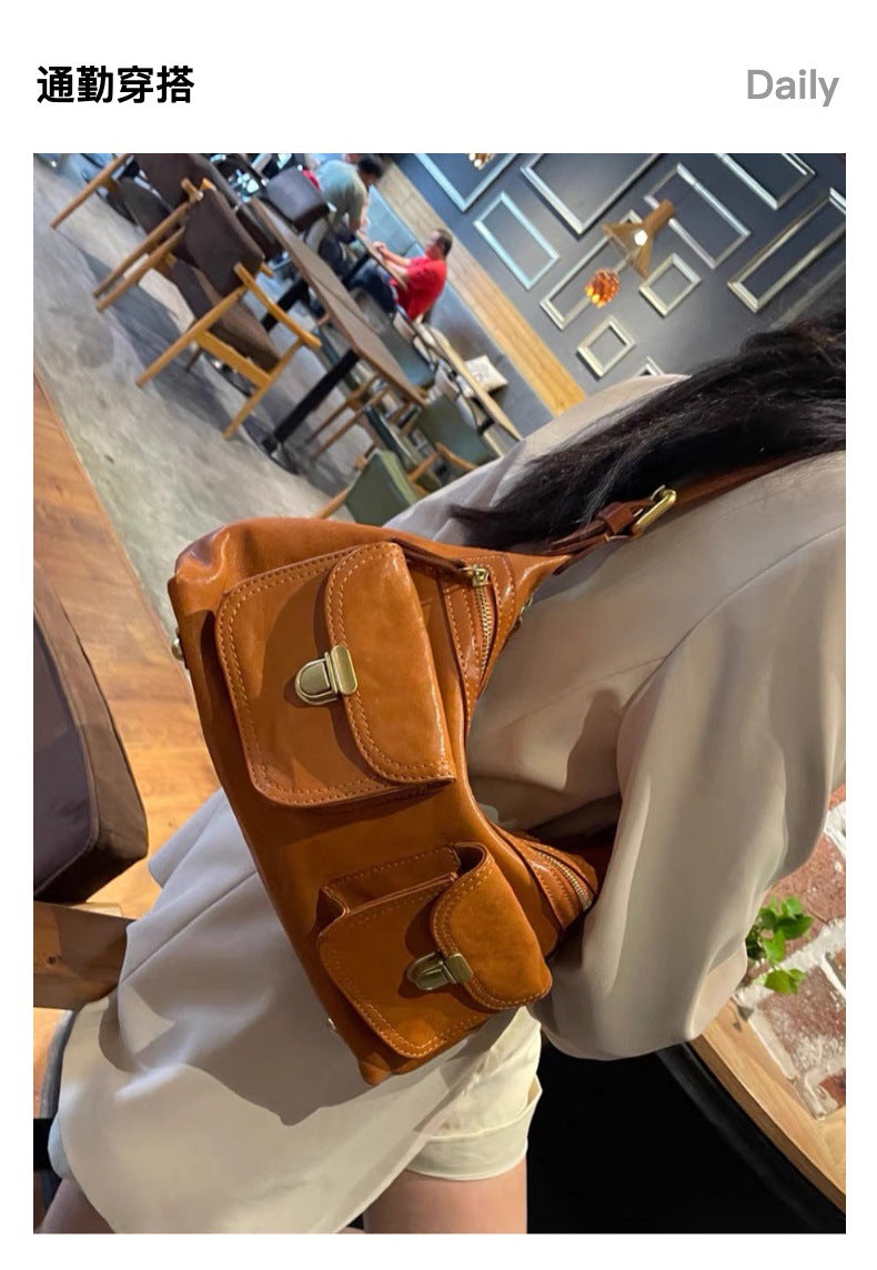 Vegetable-Tanned Leather Shoulder Bag