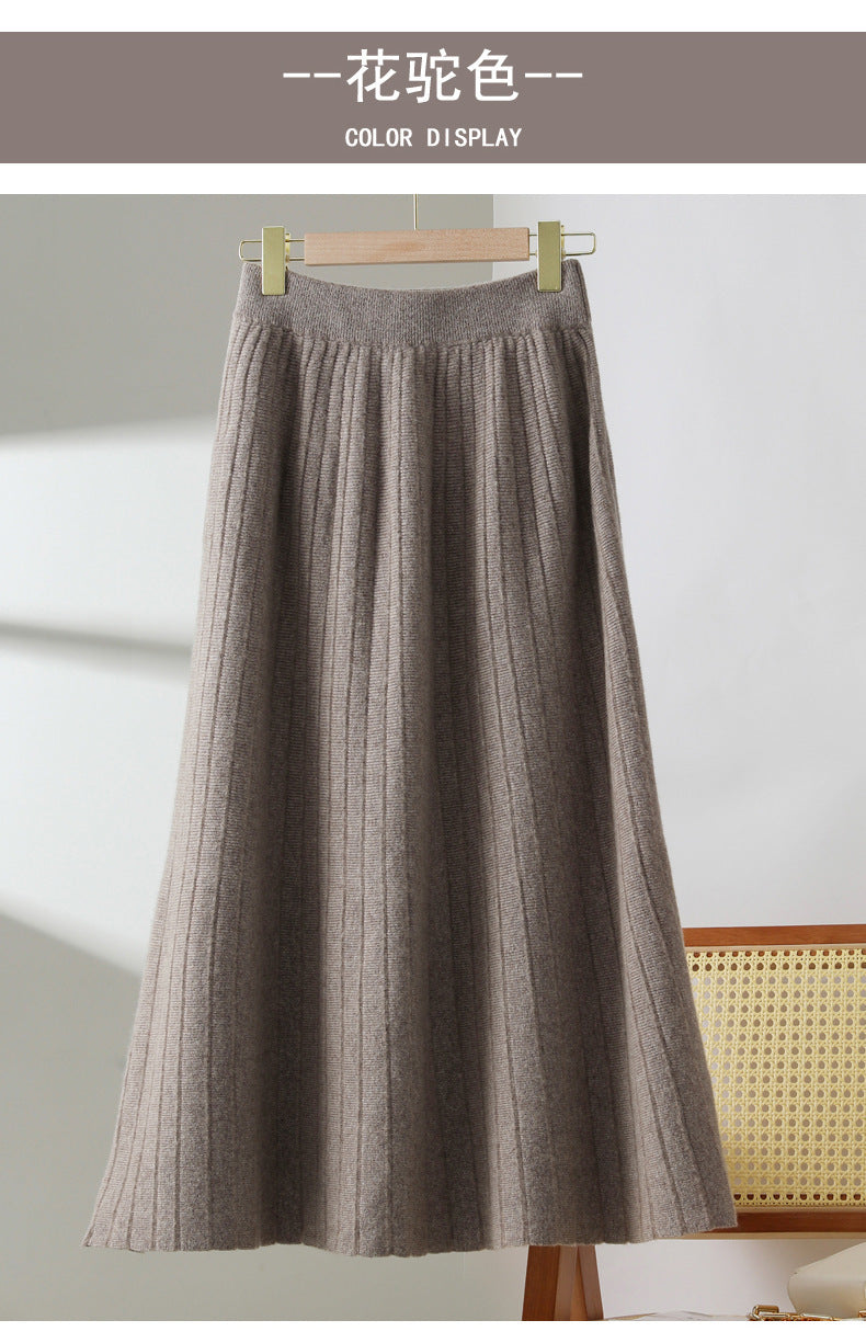 Women’s Wool Pleated Skirt