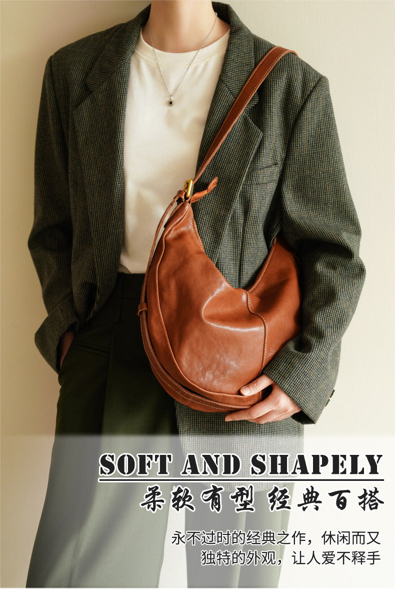 Vegetable-Tanned Leather Shoulder Bag