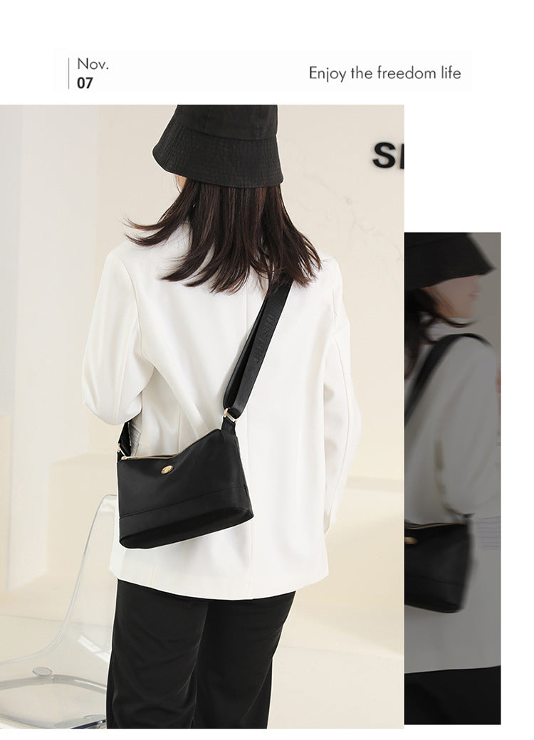 Lightweight Women's Crossbody Bag